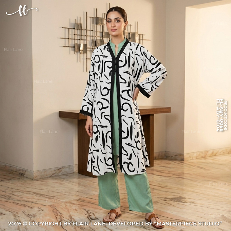 Semi-Long Printed 3 Button Cape with Long Sleeve